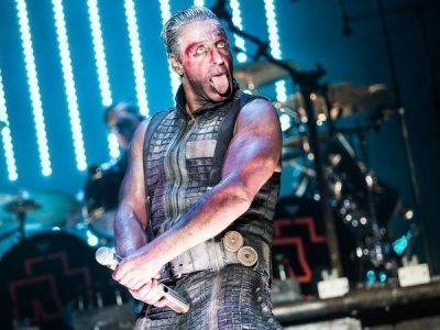 Rammstein выпустили духи с "ароматом кокаина"