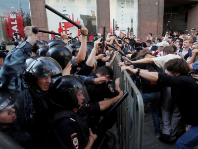 У Москві затримали більше тисячі протестувальників
