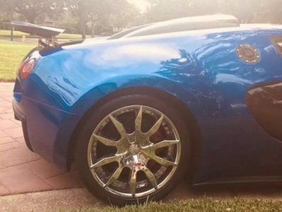 Снаружи Bugatti, а под капотом американская купешка