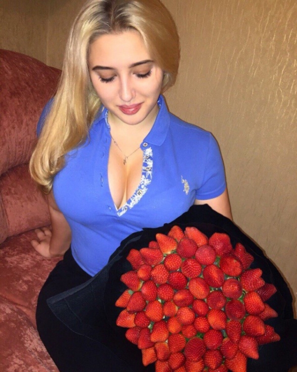 Девушки из соцсетей
