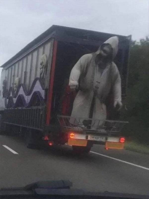 От этих фото передернет и самого смелого