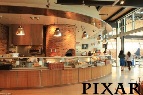 «Google», «Pixar» и «Apple» чем кормят сотрудников