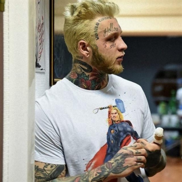 Вы удивитесь, когда узнаете чей это сын