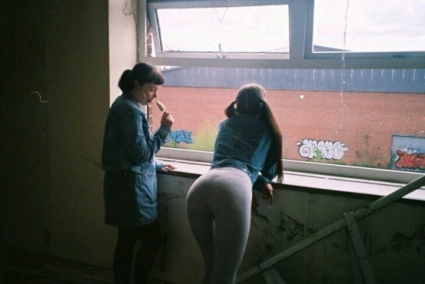 Зависть в фотографиях
