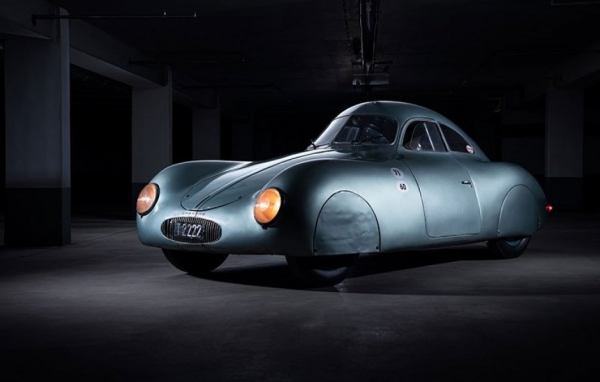 А Вы знаете как выглядит самый старый Porsche?