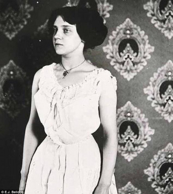 Как выглядели жрицы любви 100 лет назад