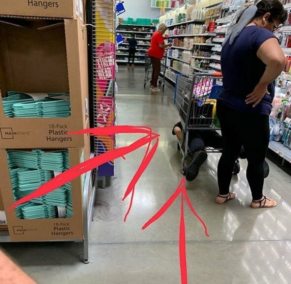 Чудаки и модники из американских супермаркетов Walmart