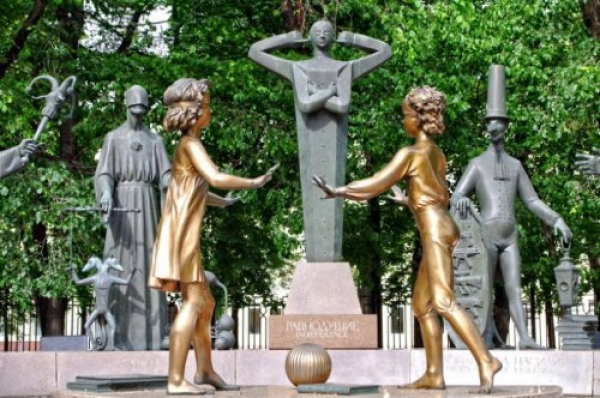 Скульптуры с глубоким смыслом со всего мира