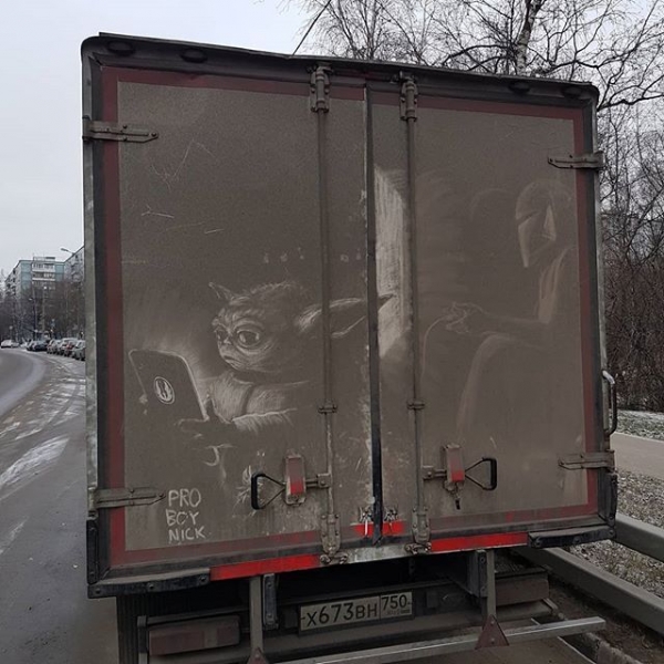 Грязное искусство на автомобилях