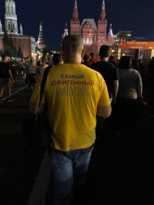 Прикольные футболки и не менее прикольные надписи на них