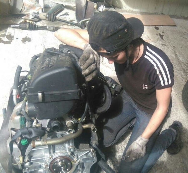 Девушки и автомобили
