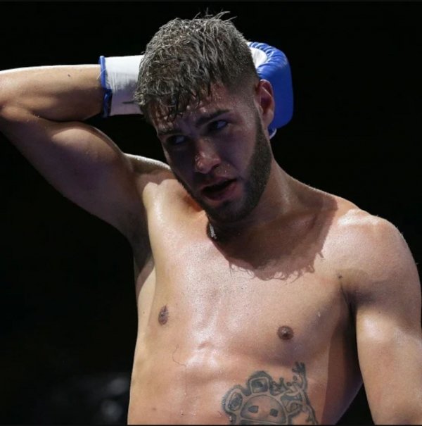 Вічний чемпіон: світ спорту прощається з Прічардом Колоном